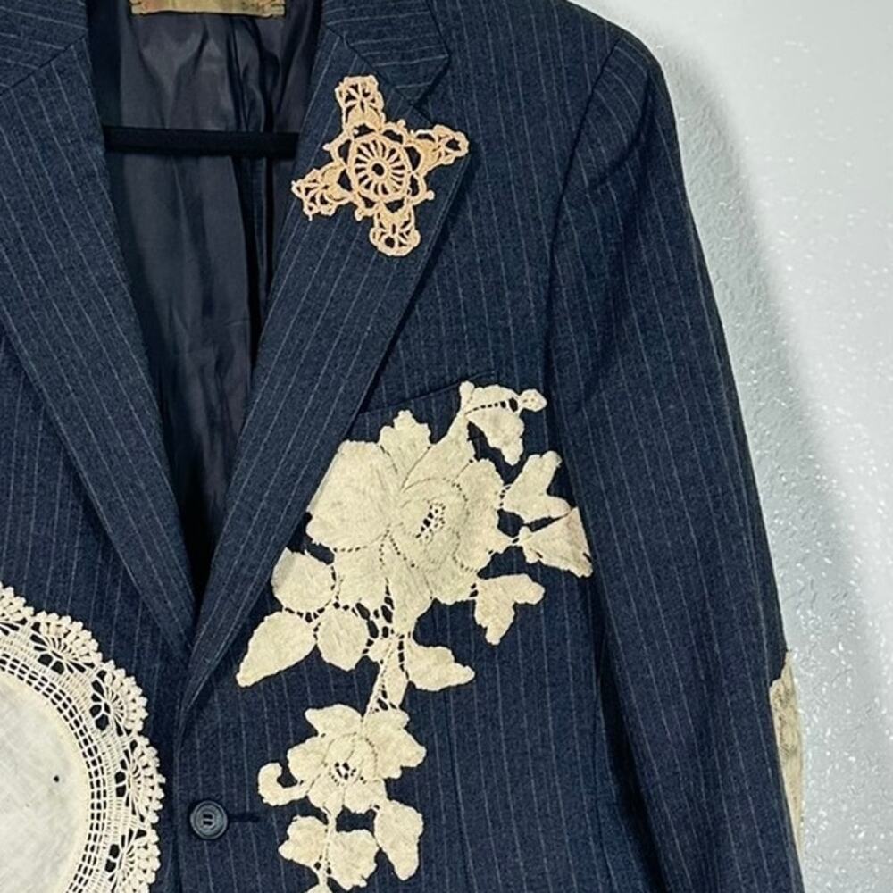 M Jacket revamped vintage blazer embellished upcycled lace doilies appliqués - Picture 7 of 8